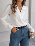 Blusa Cruzada Escote en V – Blanco