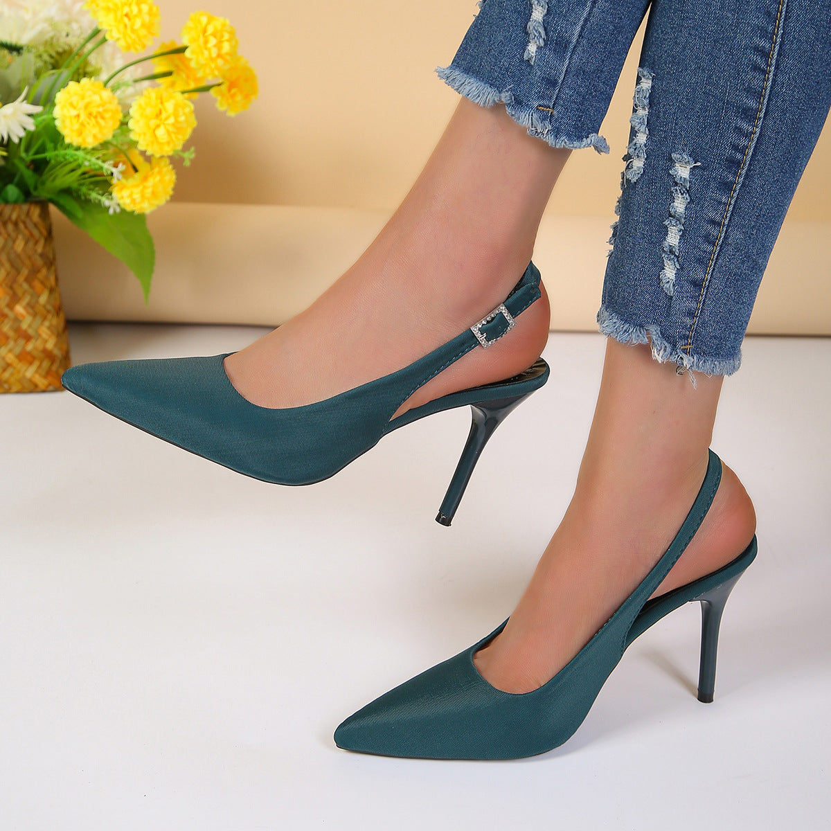 Zapato Destalonado de Punta Fina – Azul petróleo