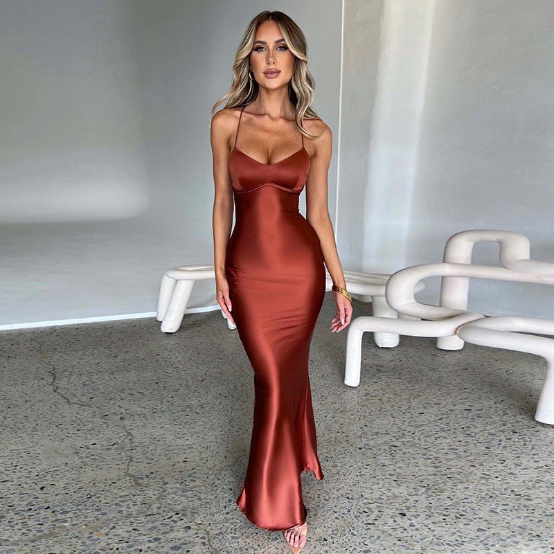 Vestido Largo de Satén con Espalda Cruzada – Teja
