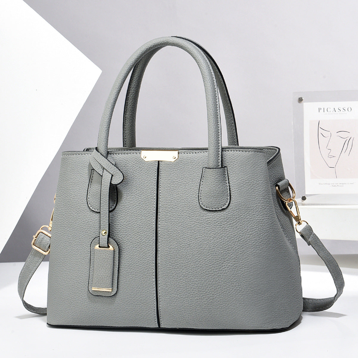 Bolso de Mano Estructurado con Correa – Gris perla