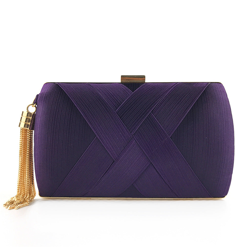 Clutch de Fiesta de Satén con Borla – Morado