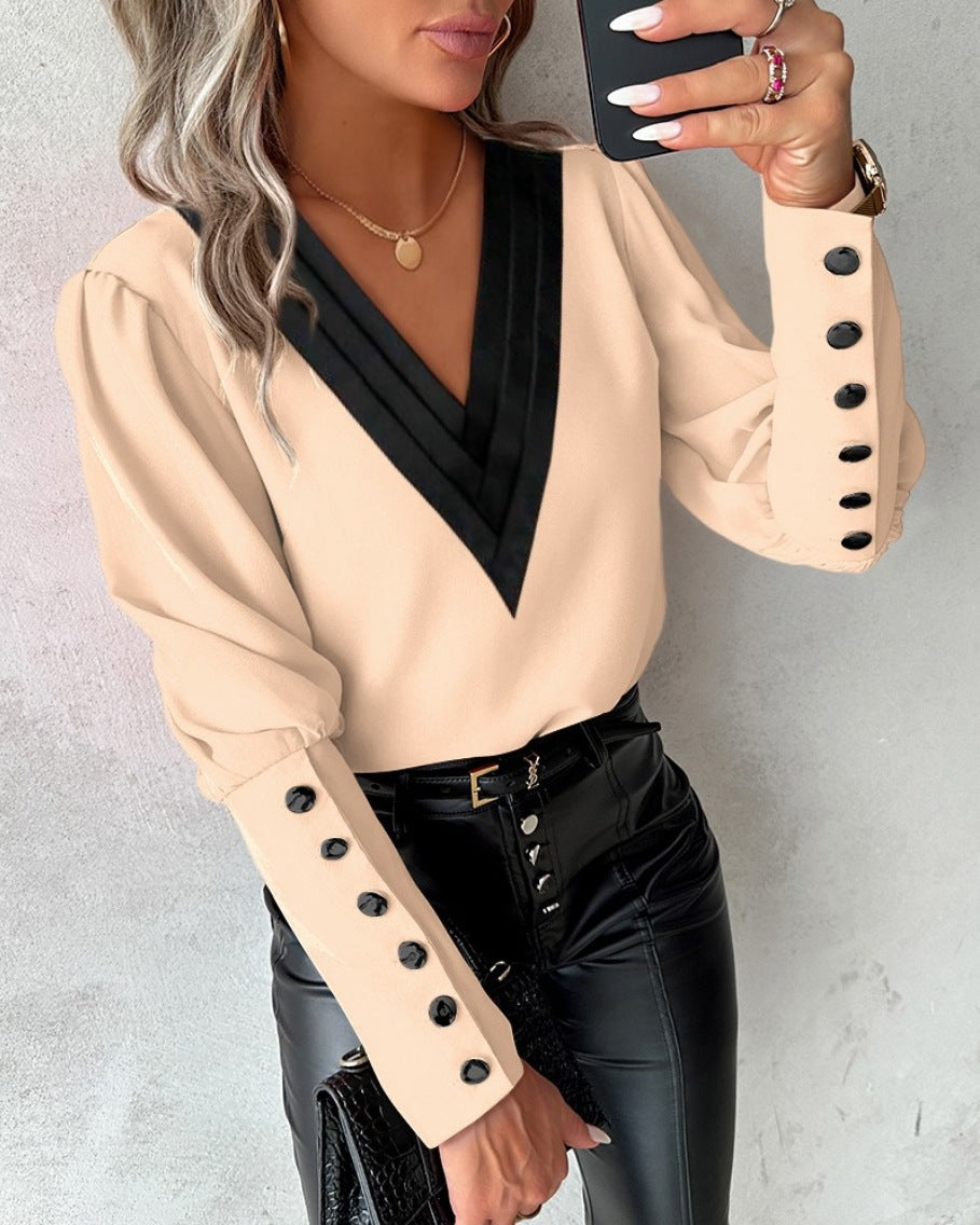 Blusa Escote en V con Puños de Botones – Beige